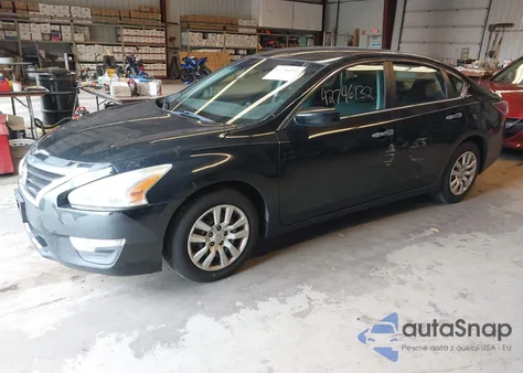 2015 Nissan Altima 2.5/2.5 S/2.5 Sl/2.5 Sv из США, поврежденный, VIN 1N4AL3AP2FC287332